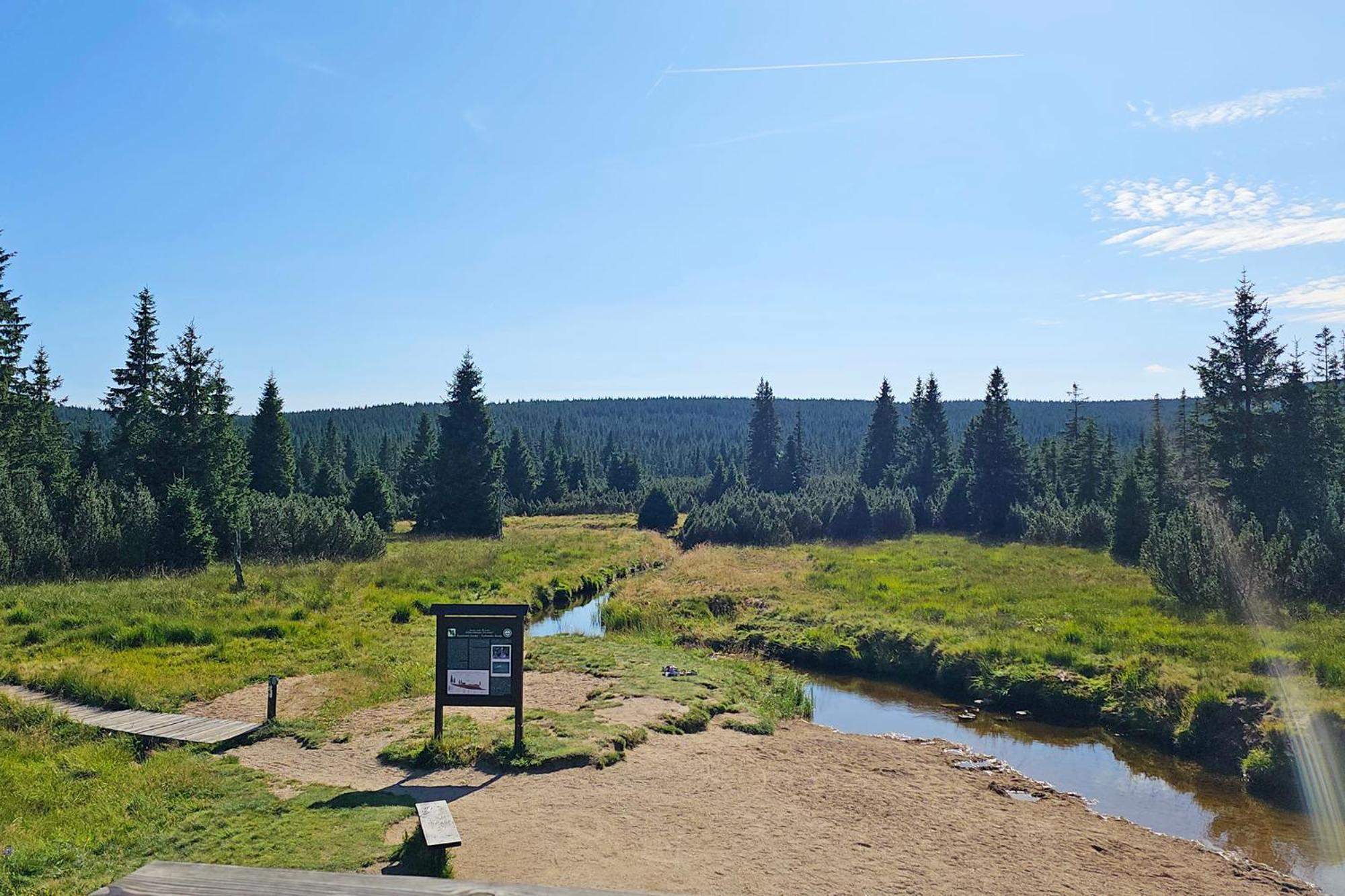 Enjoyharrachov - Atraktivni Klidny Klimatizovany Apartman 20 V Centru Harrachova S Parkovanim, Wifi-Wlan, Sat, Herni Konzoli, Ipad, Netflix Zdarma, Moznosti Dobijeni Auta, Vyhledem Do Zahrady A Na Romanticky Kostelik ภายนอก รูปภาพ